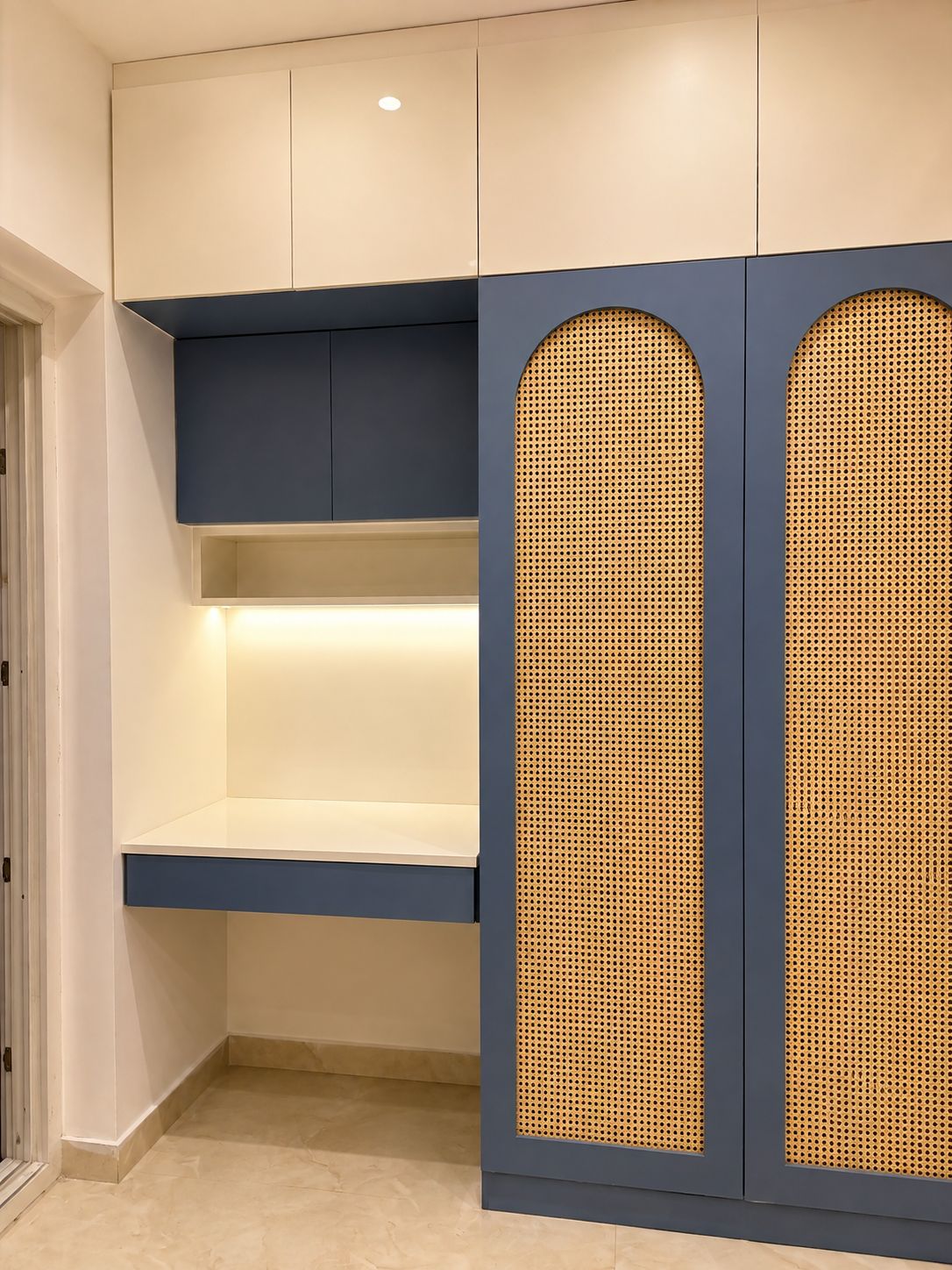 Wardrobe & Study Nook